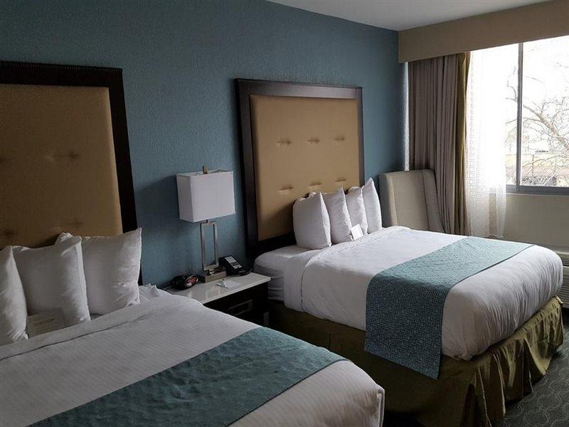 Wyndham Garden Kenosha Harborside Hotel Kültér fotó