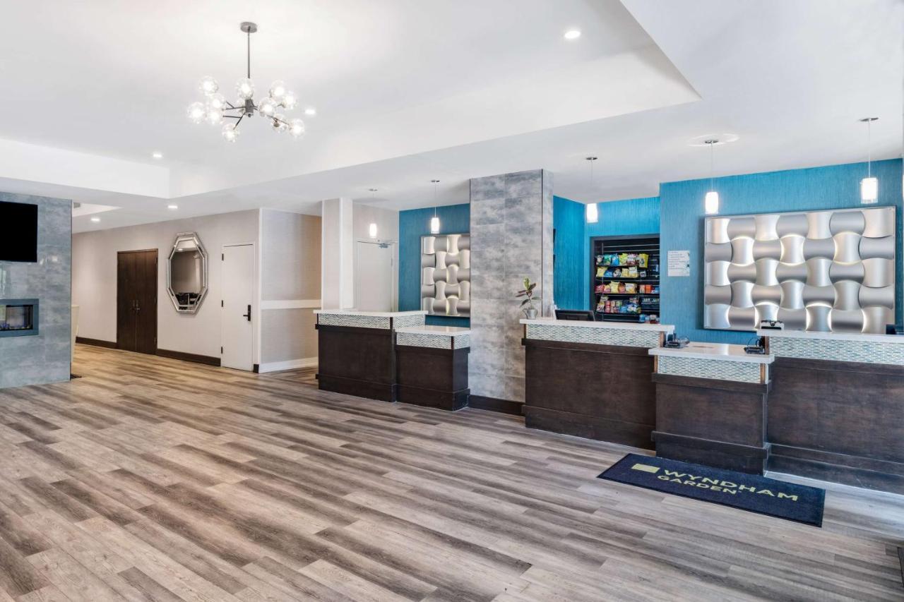 Wyndham Garden Kenosha Harborside Hotel Kültér fotó