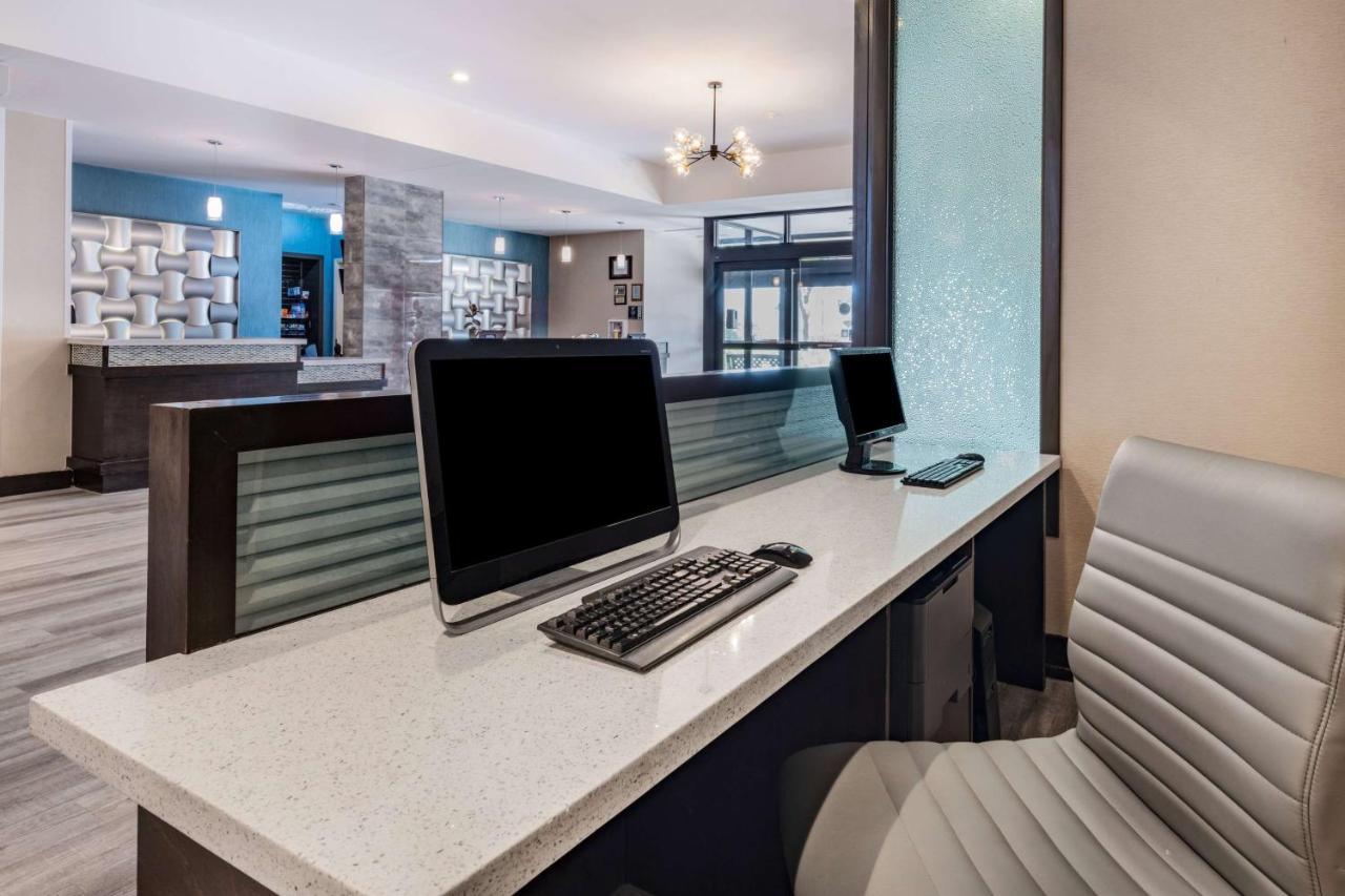 Wyndham Garden Kenosha Harborside Hotel Kültér fotó