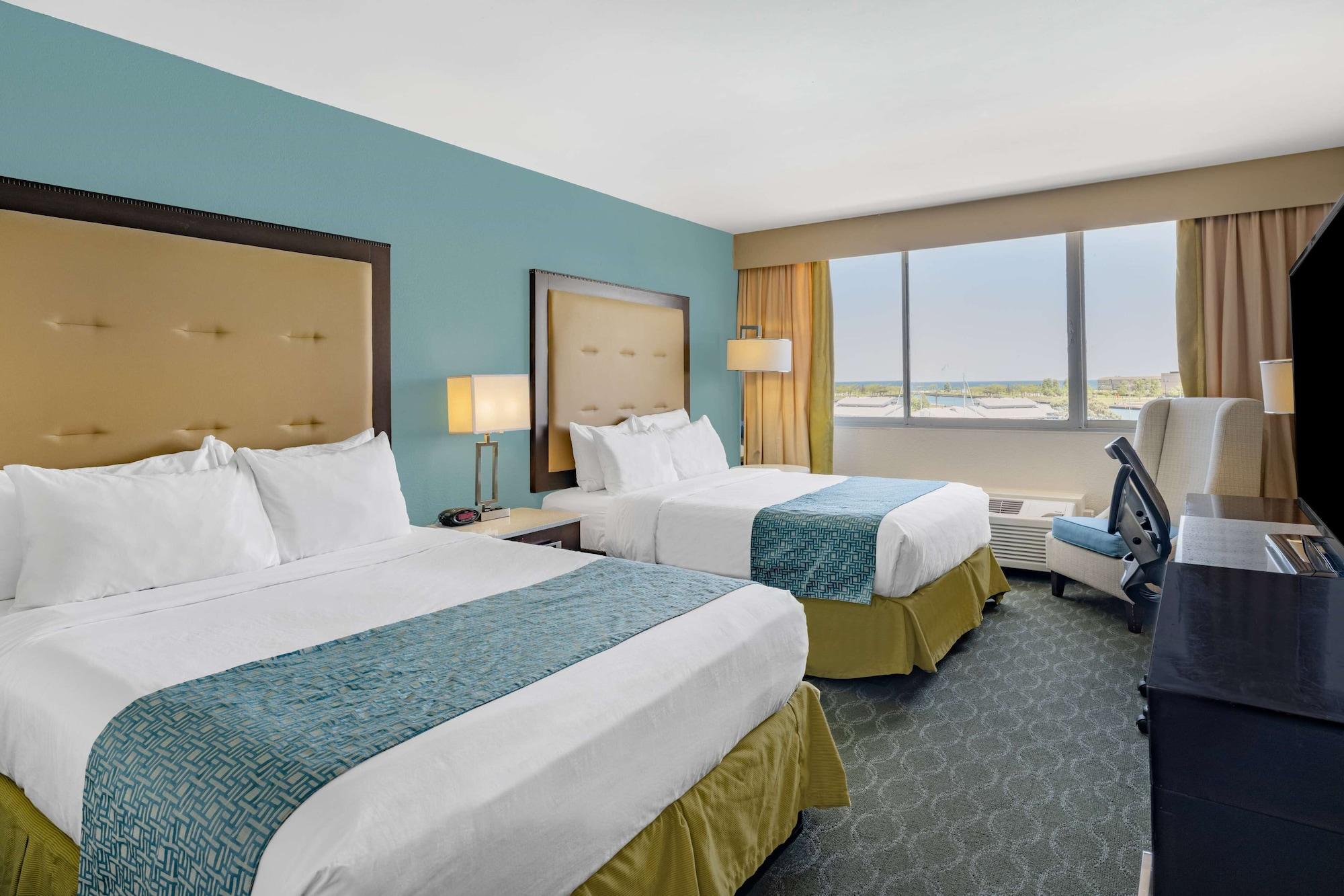Wyndham Garden Kenosha Harborside Hotel Kültér fotó