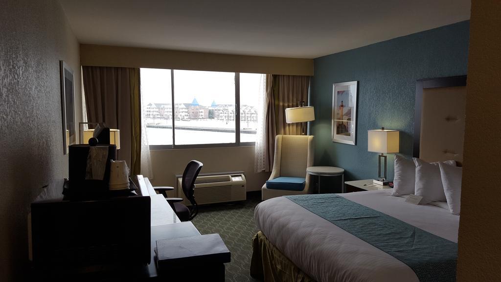 Wyndham Garden Kenosha Harborside Hotel Kültér fotó